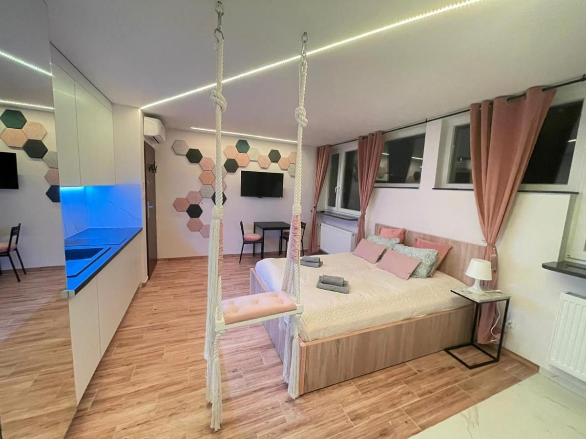 Yourapart Jacuzzi Przy Zamku Krolewskim Warsaw Exterior photo